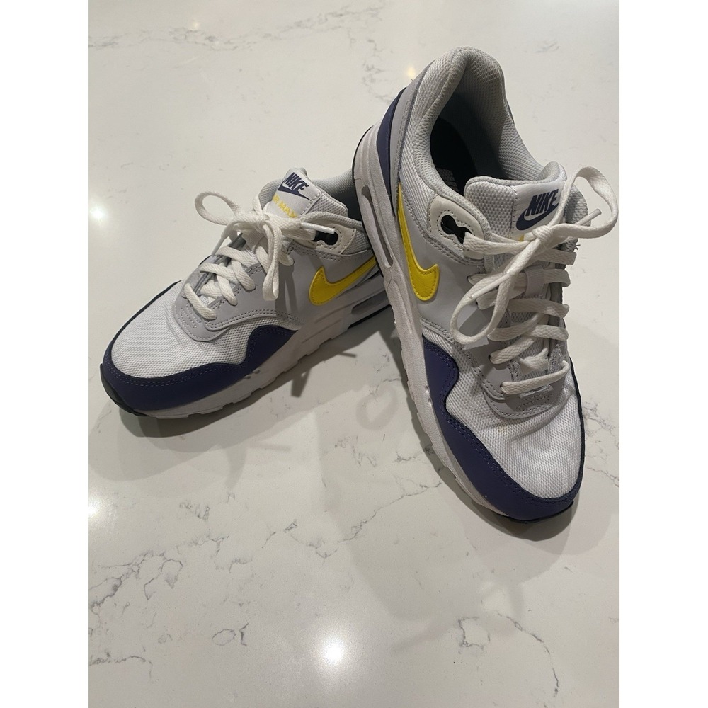 Nike Air Max 1 GS Blue Recall Tour Yellow Michigan Boys Size 6 EUC Sneaker